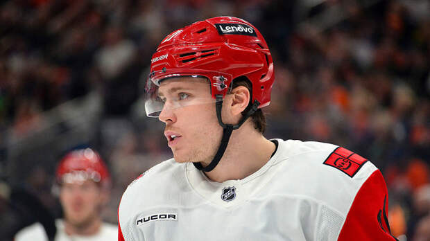 Никишин установил новый рекорд франшизы «Каролины» по голам защитника-новичка в сезоне