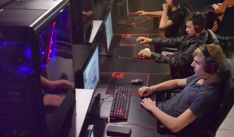 Киберспортсмены России и Белоруссии отстранены от матчей Apex Legends и FIFA 22