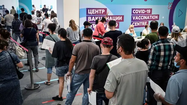 «Поставить заслон эпидемии»: Путин заявил о необходимости повысить темпы вакцинации от коронавируса