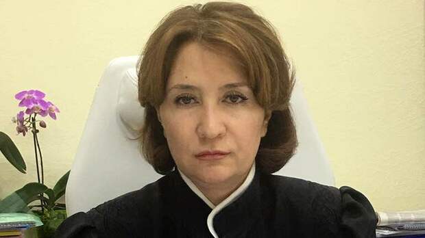 Скандальную судью Хахалеву отстранили от ведения судебных процессов