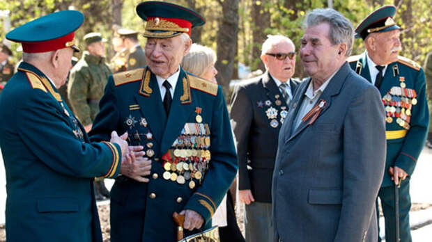Военным пенсионерам на Ставрополье проиндексируют пенсии на 8,6%