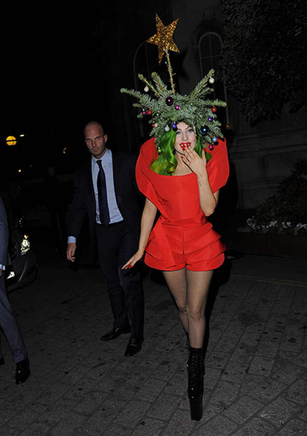 Гага готовится к Рождеству-2013 в Лондоне