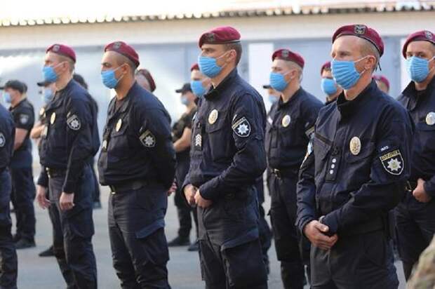 У офиса Зеленского задержали мужчину с гранатой