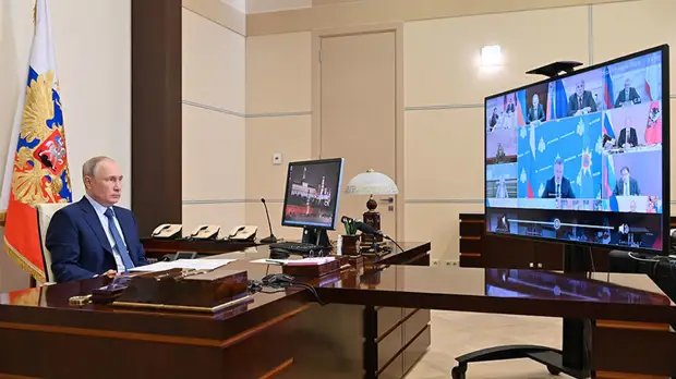 Путин провёл совещание с членами правительства