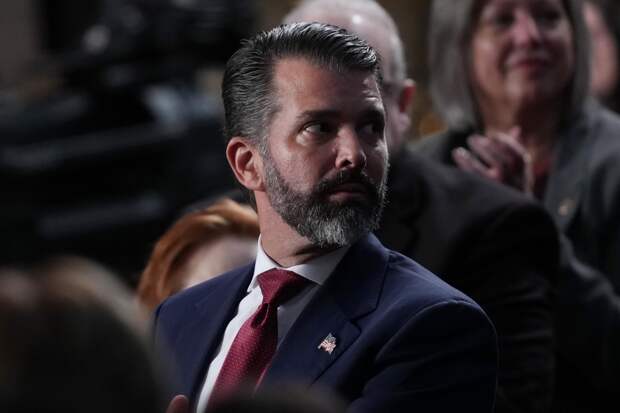 Сын Трампа потребовал расследовать растраты американских денег Украиной