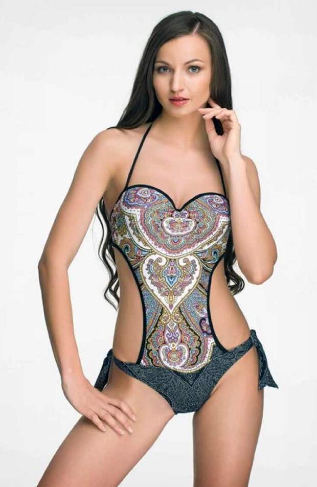 Красочные купальники от Fianeta