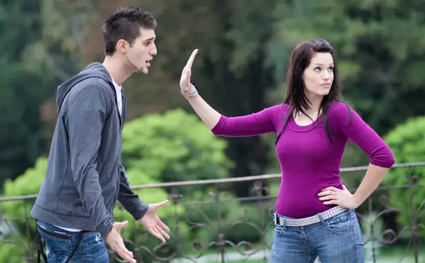 3 основные причины, почему женщины очень быстро теряют интерес к мужчинам в отношениях. Неприятная правда