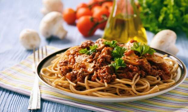 Макароны с фаршем. \ Фото: receitaspravida.com.