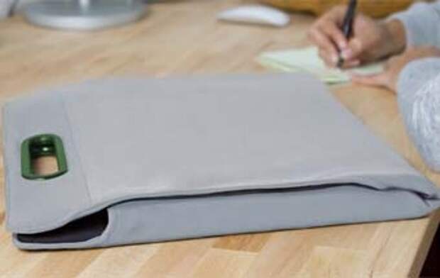 практичный и удобный чехол для ноутбука