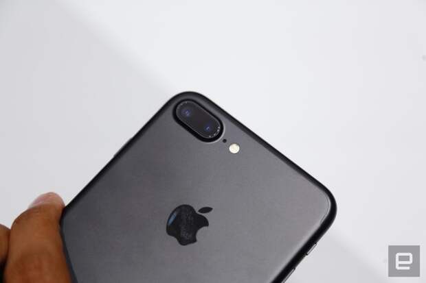 iPhone 7 Plus живьем