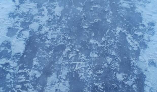 В Оренбурге проблему с гололедом не решили даже возле соцобъектов