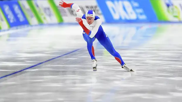 Призёр ЧМ по конькобежному спорту Есин принял решение завершить карьеру