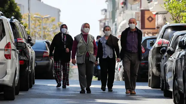 За сутки в Турции выявили 1141 новый случай коронавируса