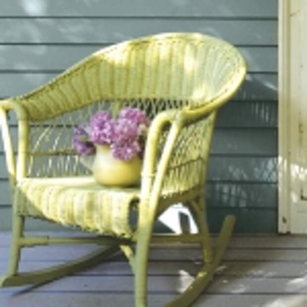 painting-on-wicker-patio-furniture-chair6.jpg
