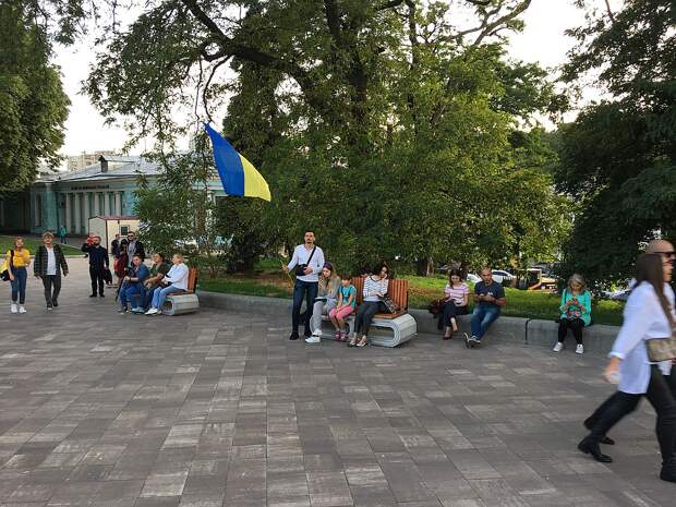 Украинизация уже идет полным ходом. Фото: Анастасия Матвеева 