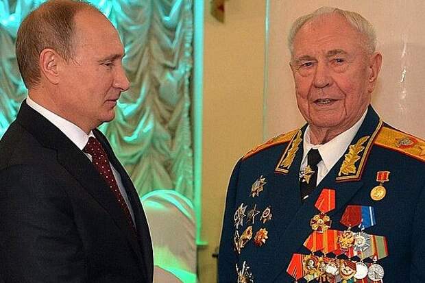 Что говорил последний советский маршал о Ельцине