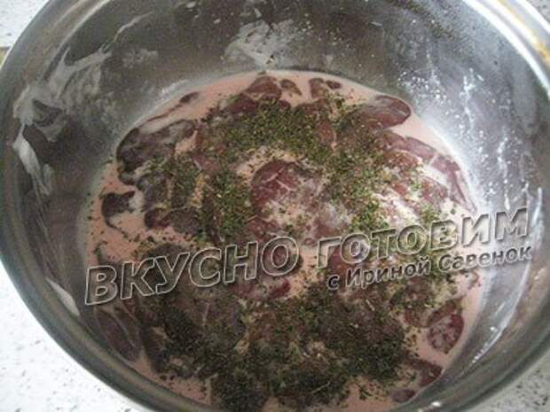 Печень куриная в желтках Печень куриная в желтках