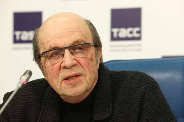 В Москве джазового пианиста Бриля госпитализировали из-за проблем с сердцем