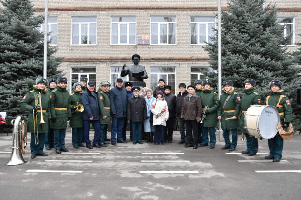 Ветеран Великой Отечественной войны Александр Иванович Колотушкин встретил свое 98-летие под аккомпанементы военного оркестра полигона Капустин Яр