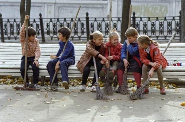 Субботник, 1980-е СССР, быт, воспоминания, ностальгия, фото