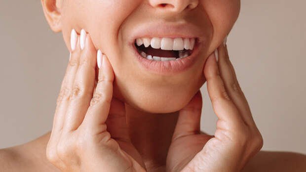 Первая помощь при вывихе и выпадении зуба: что делать, чтобы его спасти