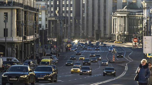 Избавиться от пробок на дорогах за счёт водителей: В России предложили платить не только за трассы