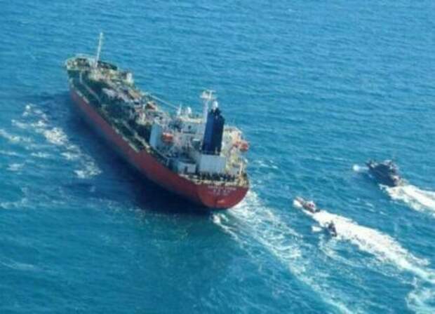 Иран перекрыл Ормузский пролив: нефтяной рынок ждет коллапс