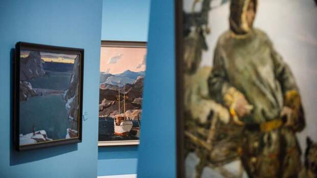 В Третьяковке на выставке после реставрации представили панно Коровина