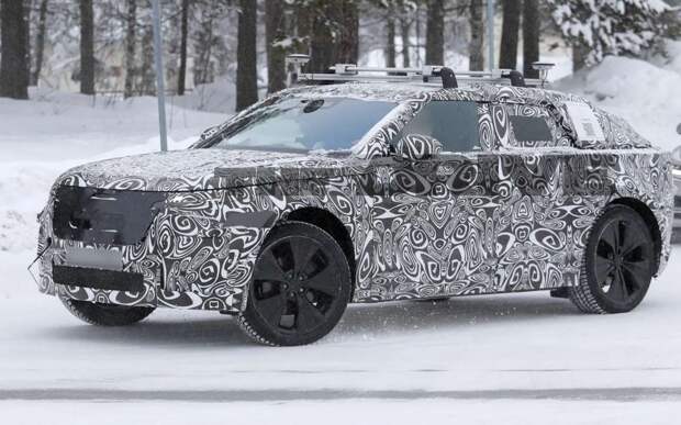 Электрический паркетник Range Rover Velar стал массивнее и грубее на вид