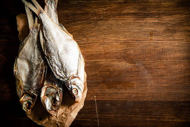 112: в Москве семья нашла в упаковке покупной рыбы шарики ртути