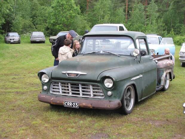 Chevrolet пикап,1955 года. встреча, олдтаймер