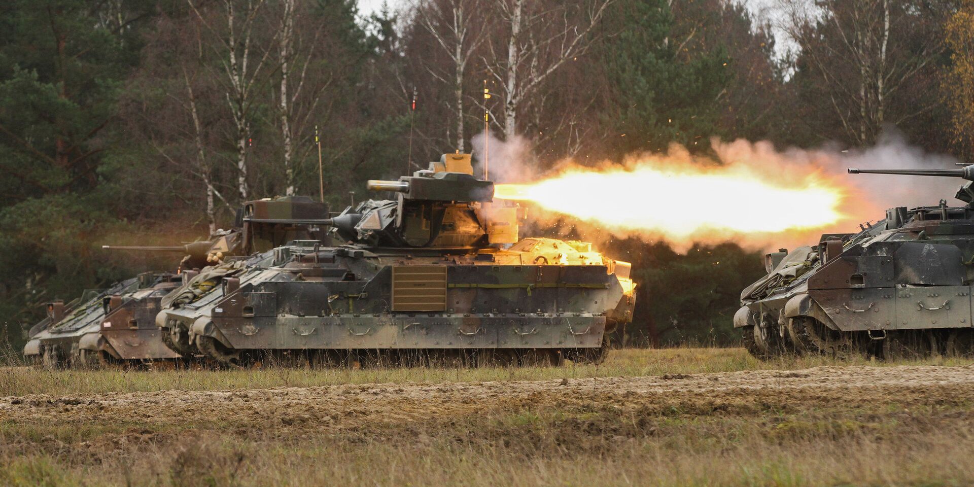 Если США поставят Украине боевые машины M2 Bradley и снаряды с обеднённым ураном, у...