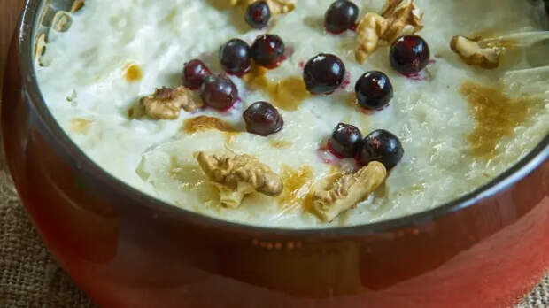 Похудевшая на 50 кг женщина назвала особую еду на ночь: Четыре продукта - и жир на животе уходит за месяц