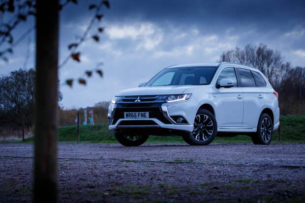 А вы бы приобрели гибрид PHEV или боитесь трудностей обслуживания?