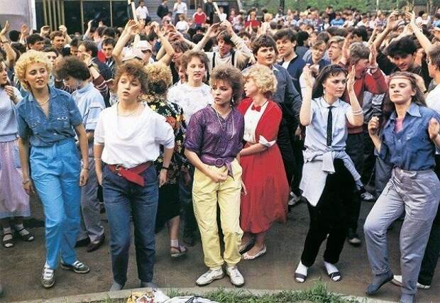 Привет из 90-х.. продолжение 90-е, знаменитости, телеведущие, артист, длиннопост