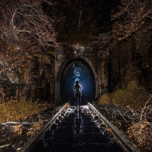 14. Старый железнодорожный тоннель в Хеленсбурге, Австралия волшебство, достопримечательност, мир
