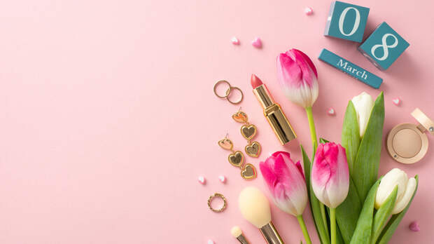 Россиянам напомнили о днях отдыха на 8 марта