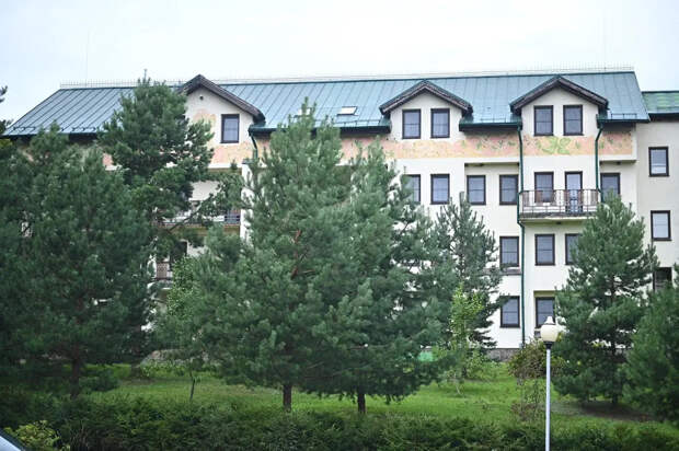 3 млн человек могут получить бесплатную путевку в санаторий: кто в списке