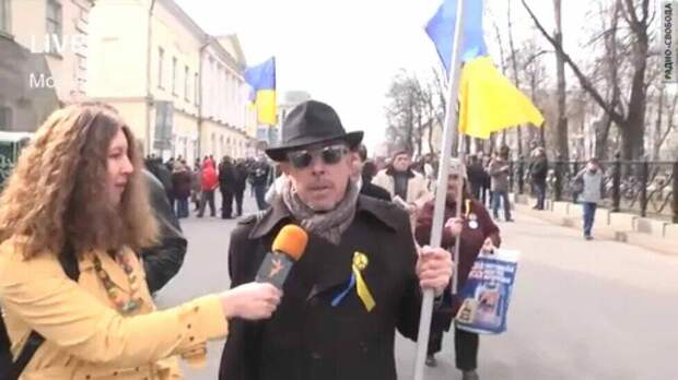 Популярный в 20-м веке рок-певец Андрей Макаревич «очень надеется», что Украина вернет себе все...