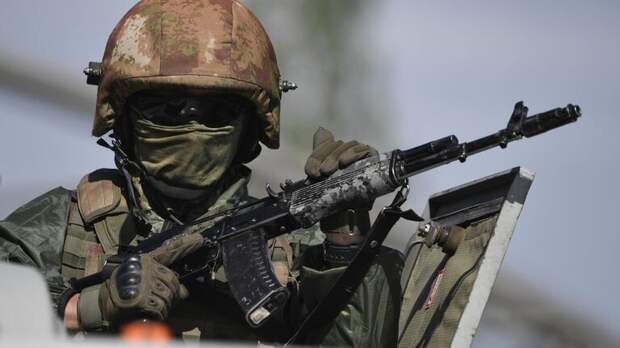 https://zen.yandex.ru/media/kaleidoscopelive/istochnik-rossiia-primenila-na-ukraine-novye-vysokotochnye-rakety-305-62b0016acbd91978657afe57