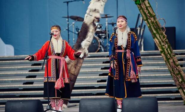 Объявлены имена победителей конкурсной программы первого фестиваля арктической моды "Ямалица"