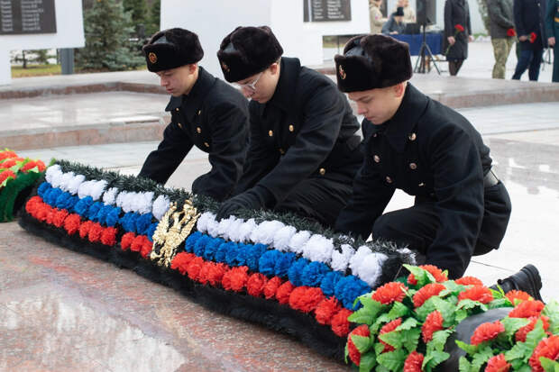 Тюменские школьники пополняли ряды юнармейского движения