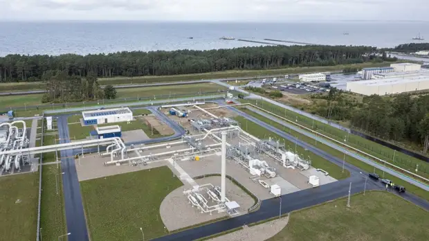 Аналитик раскритиковал слова украинского эксперта о «затягивании» Россией открытия СП-2