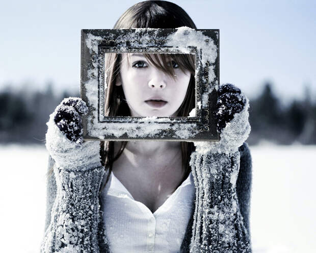 Скачать картинки рамка, лицо, зима, перчатки, снег, холод, Девушка, мороз, бесплатно картинка - 1024x600