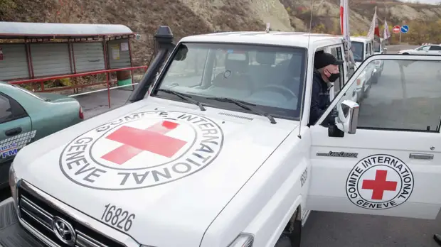 Кулеба не ответил на вопрос, сможет ли МККК посетить пленных из России