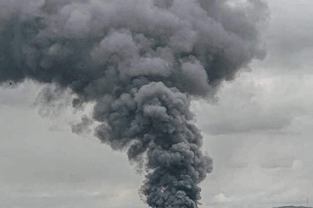 SHOT: местные жители сообщают о сильных взрывах в Краснодарском крае