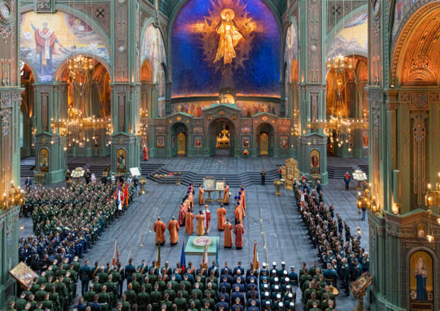 В Главном храме ВС РФ прошел торжественный молебен в честь 79-й годовщины победы в Великой Отечественной войне