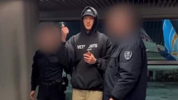 Сабуров пытался получить ВНЖ в России