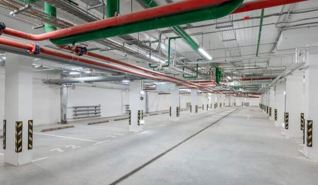 Свыше 3,5 тыс. парковочных мест реализовали на городских аукционах в 2025 году