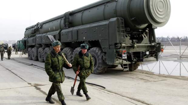 В Ракетных войсках стратегического назначения начались плановые проверки